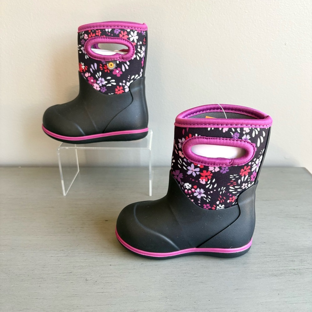 Bogs Kids Black Pink Floral Rain Snow Mud Play Boots Toddler 5T Waterproof  NEW - Picture 11 of 15